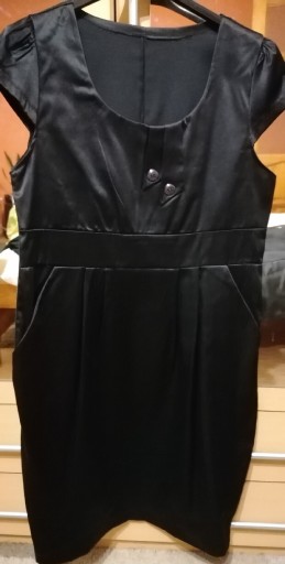 Zdjęcie oferty: Sukienka błyszcząca M/L czarna nowa bez metki