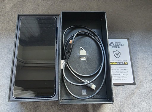 Zdjęcie oferty: Samsung galaxy s21 5g+ zegarek galaxy watch 4 classic 