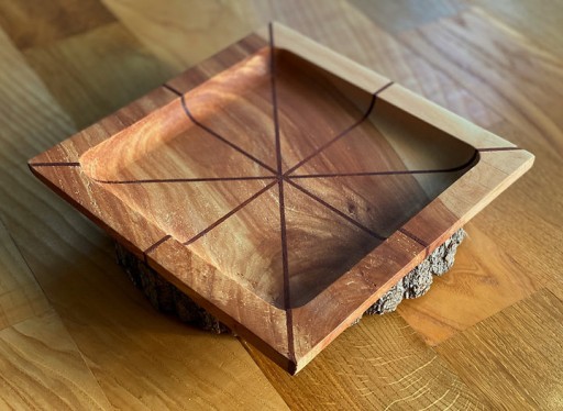 Zdjęcie oferty: Miseczka drewniana jabłoń - 24 cm x 24 cm x 27 mm