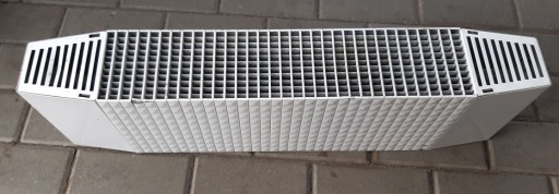 Zdjęcie oferty: Grzejnik konwektorowy 70x11x20