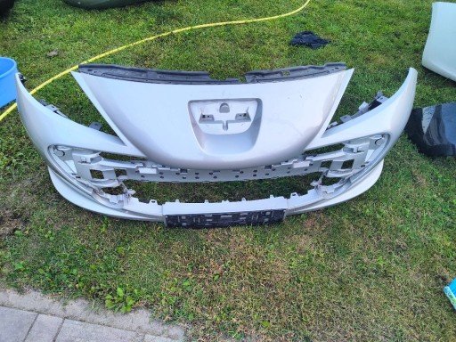 Zdjęcie oferty: Peugeot 207 zderzak przedni