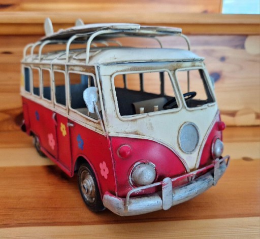 Zdjęcie oferty: Dekoracja z metalu vintage VW Bus T1 Ogórek Loft prezent