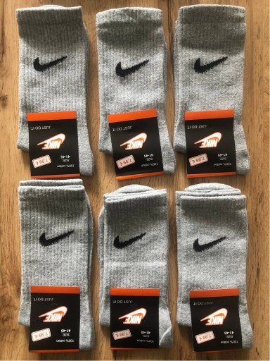 Zdjęcie oferty: OSTATNI Zestaw NIKE szare 41-45,6 par, wiosna/lato