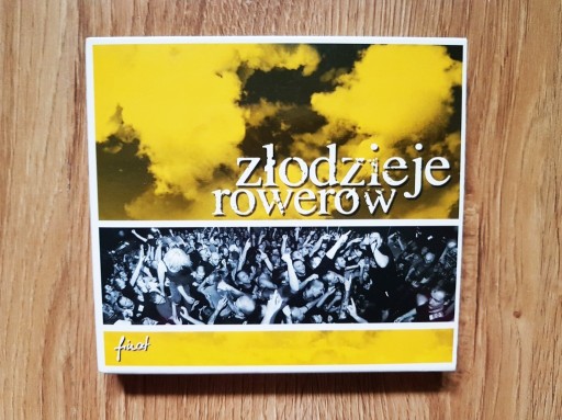 Zdjęcie oferty: Płyta Złodzieje Rowerów – Finał CD/DVD