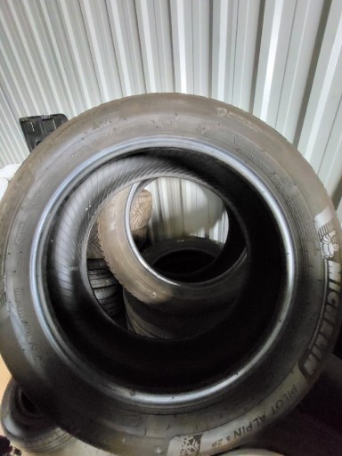Zdjęcie oferty: Michelin Pilot Alpin 5 ZP 245/50R19