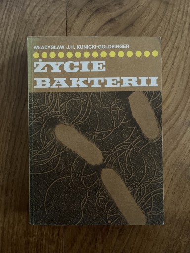 Zdjęcie oferty: Książka „Życie bakterii”- W. Goldfinger