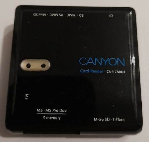 Zdjęcie oferty: Multi - Czytnik kart pamięci na usb