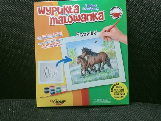 Zdjęcie oferty: Malowanka wypukła konie fryzyjskie