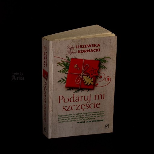 Zdjęcie oferty: Książka Podaruj mi szczęście + gratis