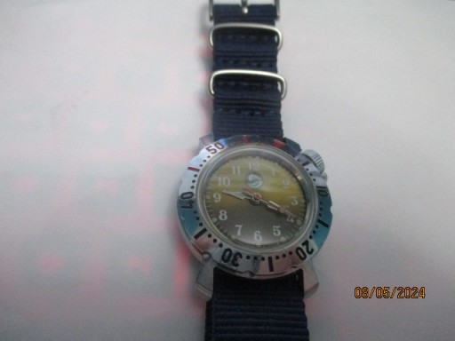 Zdjęcie oferty: Zegarek mechaniczny Wostok Delfin.Stan BDB.
