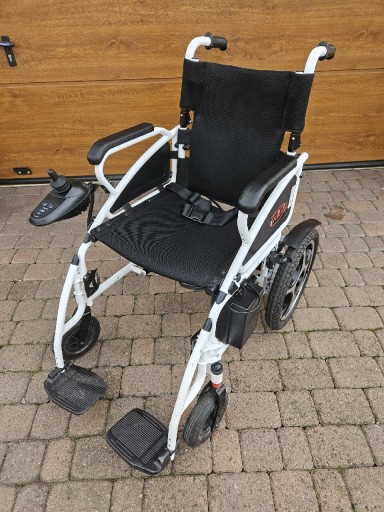 Zdjęcie oferty: Wózek inwalidzki elektryczny składany ANTAR