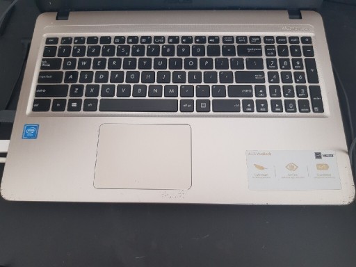 Zdjęcie oferty: Laptop AsusVivobook, dysk ssd, gwarancja