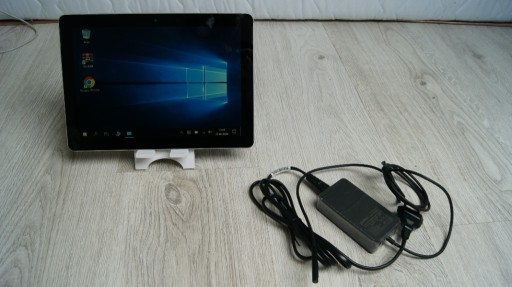 Zdjęcie oferty: Tablet Microsoft Surface GO 1824 64GB + zasilacz