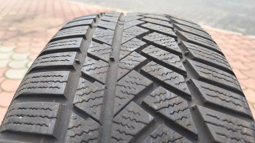 Zdjęcie oferty: Opony 215/55R17 98V XL TS850P CONTINENTAL 2szt