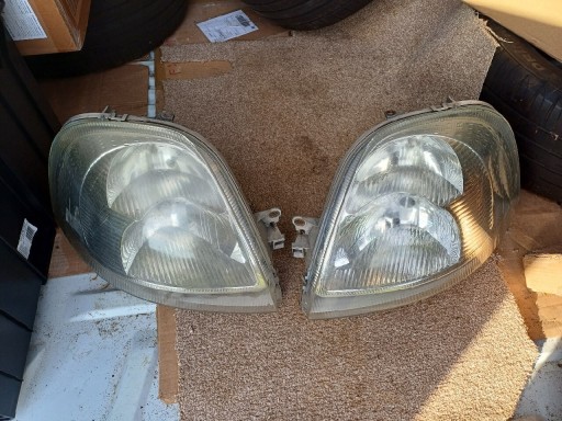 Zdjęcie oferty: Lampy przód Renault Master 2010r. Komplet