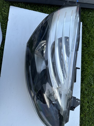 Zdjęcie oferty: Prawa lampa Renault Clio IV 260106961R