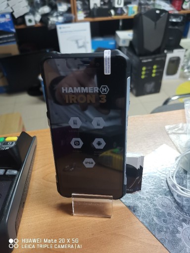 Zdjęcie oferty: Telefon Hammer Iron 3 Lte