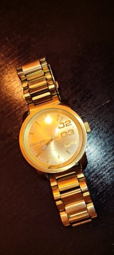 Zdjęcie oferty: zegarek Diesel złoty kolor męski
