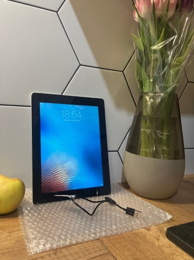 Zdjęcie oferty: Tablet Apple ipad 2 - 16 GB