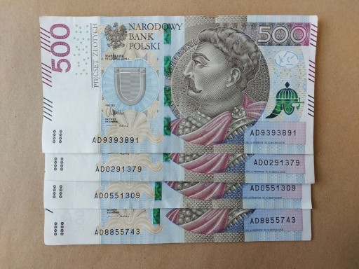 Zdjęcie oferty: Banknot 500 zł PLN seria AD