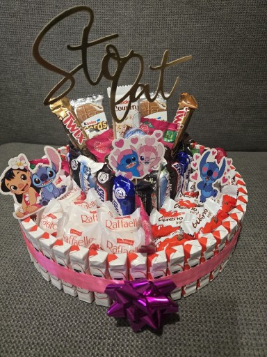 Zdjęcie oferty: Tort ze slodyczy