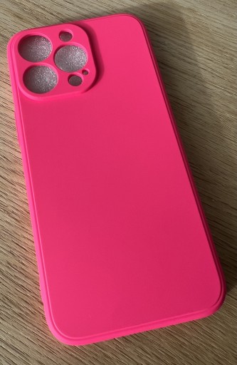 Zdjęcie oferty: Case iPhone 13 PRO silikonowy neonowy róż