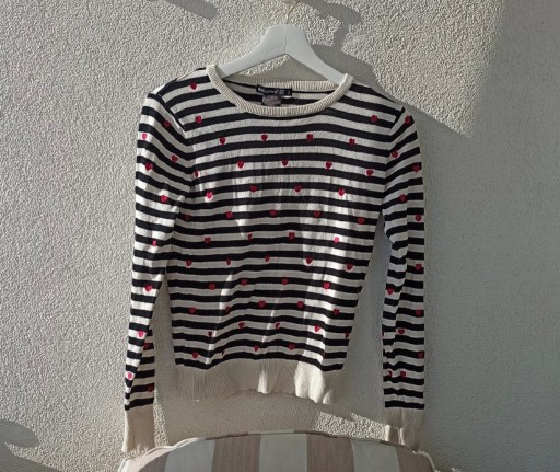 Zdjęcie oferty: Sweterek, bluzka w paski S/M na święta jak nowy