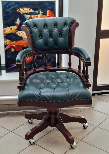 Zdjęcie oferty: Fotel drewniany na kółkach, biurowy