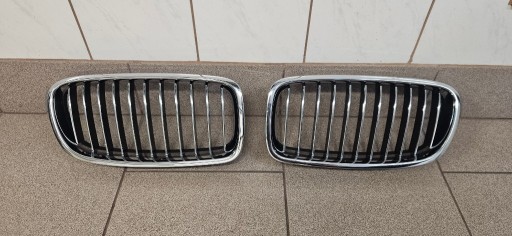 Zdjęcie oferty: Atrapa chłodnicy nerki chromowane komplet lewa i prawa BMW F30 / F31 / F35 