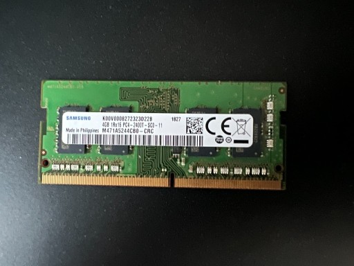 Zdjęcie oferty: Pamięć RAM DDR4 Samsung M471A5244CB0-CRC 4GB 2400T