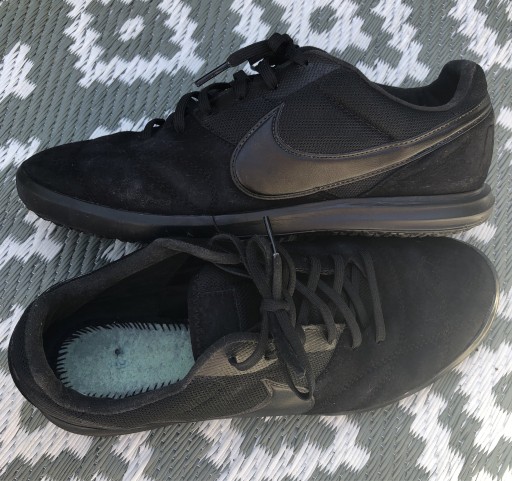 Zdjęcie oferty: Buty męskie piłkarskie rozm. 43 Nike Lunarlon