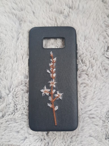 Zdjęcie oferty: Etui Samsung Galaxy s8 czarny haftowane kwiaty