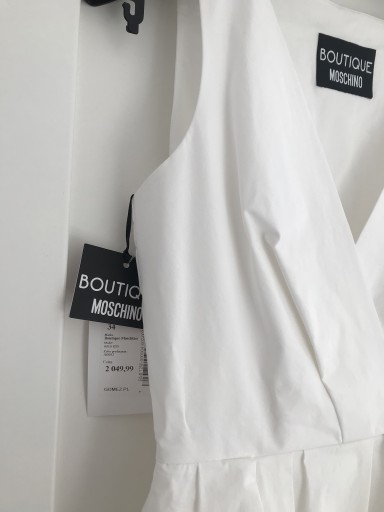 Zdjęcie oferty: Boutique Moschino ekskluzywna sukienka nowa 34