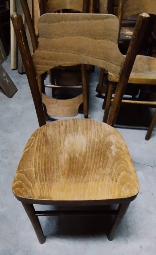 Zdjęcie oferty: Krzesło drewniane gięte do renowacji
