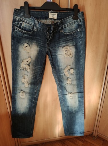 Zdjęcie oferty: Jeansy wycierane z rozdarciami Blue Rags r. 38/M