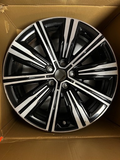 Zdjęcie oferty: Felga aluminiowa BMW OE G20 7.5" x 18" 5x112 ET 25