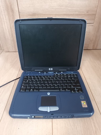 Zdjęcie oferty: Laptop HP OmniBook XE3 nie daje obrazu