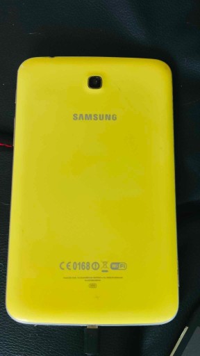 Zdjęcie oferty: Tablet Samsung Galaxy Tab 3 7.0 SM-T215 żółty