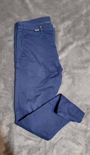 Zdjęcie oferty: Spodnie materiałowe slim fit Zara