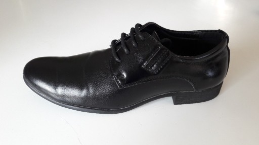 Zdjęcie oferty: Buty chłopiec roz.39