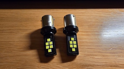 Zdjęcie oferty: Żarówki LED P21W światło cofania/pozycyjne