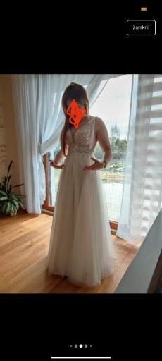 Zdjęcie oferty: Beżowa suknia ślubna 