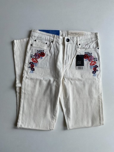 Zdjęcie oferty: Spodnie jeansowe z haftem Esmara 36 S