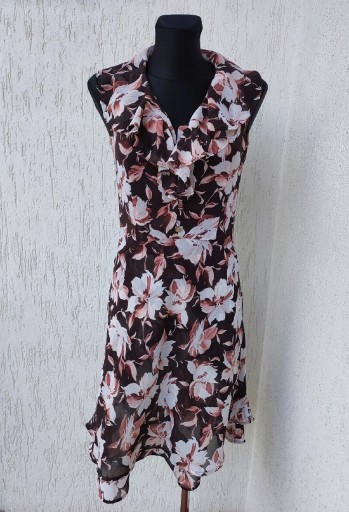 Zdjęcie oferty: Sukienka w kwiaty roz S/M. 