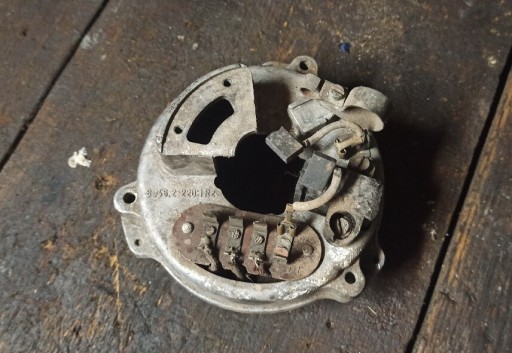 Zdjęcie oferty: Stojan alternator stator etz 250 nie wsk