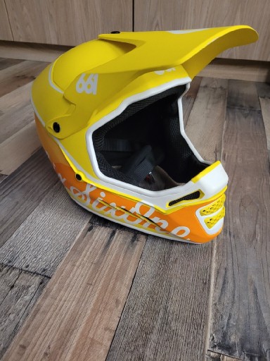 Zdjęcie oferty: Kask rowerowy Fullface SIXSIXONE 661  (cena do negocjacji) rozm 57-59cm