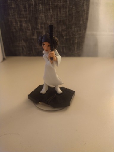 Zdjęcie oferty: Figurka Disney Infinity 3.0 Leia