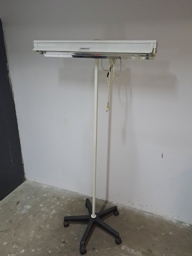 Zdjęcie oferty: Lampa bakteriobójcza UV-C NBV 2x30 PHILLIPS