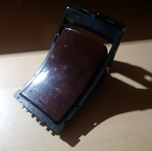 Zdjęcie oferty: Cupholder Peugeot 407