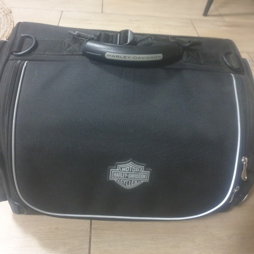 Zdjęcie oferty: torba ,kufer Harley Davidson kompletna z paskiem 